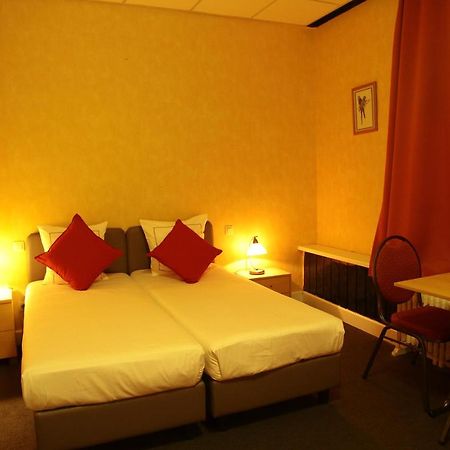 Hotel De Spiegel سينت-نيكلاس المظهر الخارجي الصورة